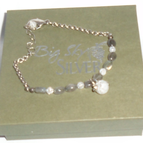 Big Sky Silver Bracelet Featuring Labradorite & Ice Flake Quartz - About 7.25" - Picture 6 of 6
